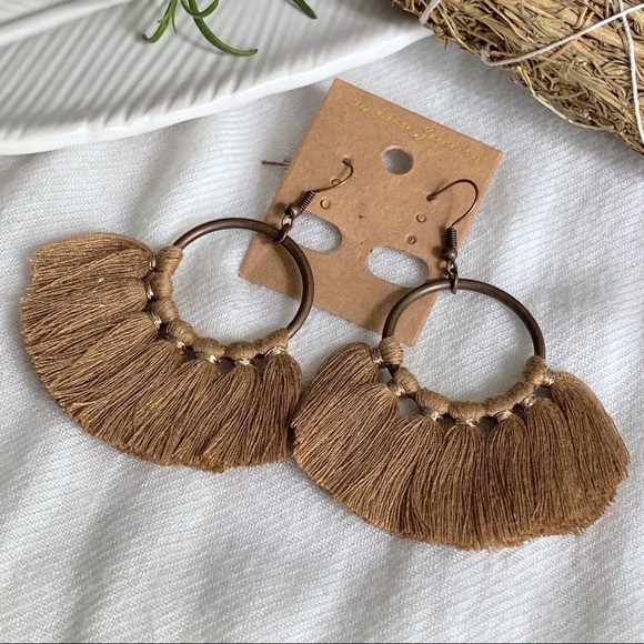 PacSun Jewelry - NEW Circular boho tassel brown earrings